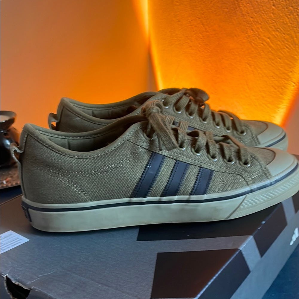 Adidas Men's Brown Sneakers
